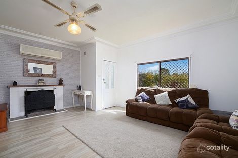 Property photo of 3 Headlam Parade Springfield NSW 2250