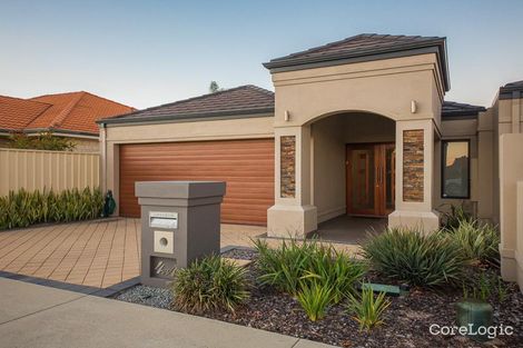 4a Stephen St, Queens Park, WA 6107