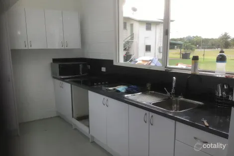 Property photo of 9 Vipiana Drive Tully Heads QLD 4854