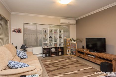 Property photo of 4A Stephen Street Queens Park WA 6107
