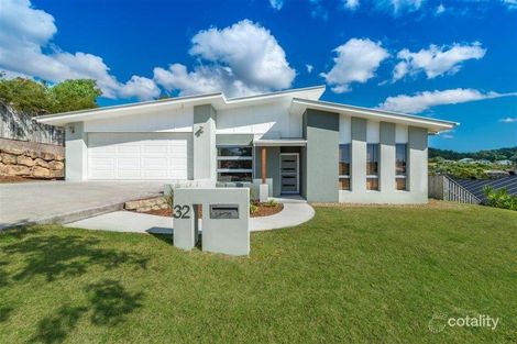 Property photo of 32 McAuley Parade Pacific Pines QLD 4211