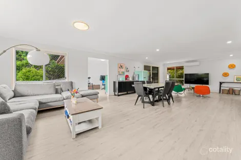 Property photo of 6 Shelduck Place Calamvale QLD 4116