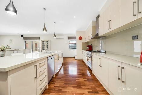 Property photo of 27 Sheldon Drive Berwick VIC 3806