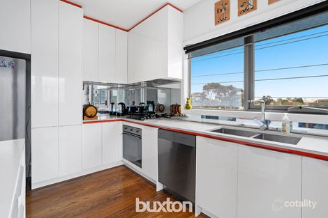 Property photo of 302/481 South Road Bentleigh VIC 3204