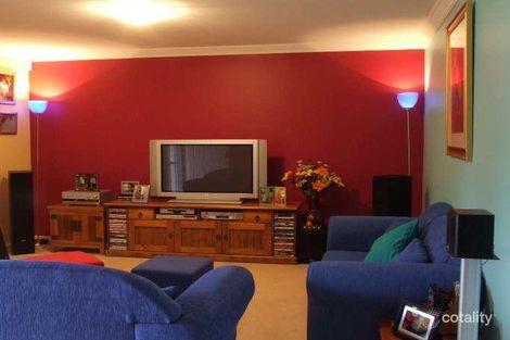 Property photo of 9 Ridge Place Upper Kedron QLD 4055