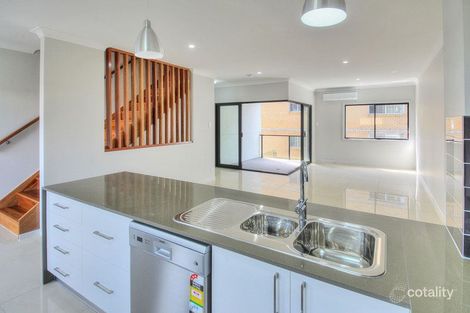 Property photo of 4/53 Lambton Street Annerley QLD 4103