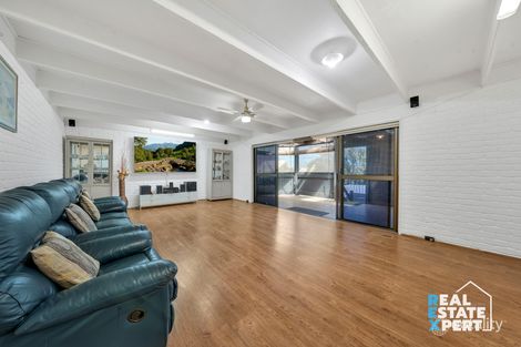 Property photo of 3 Coppin Close Hampton Park VIC 3976