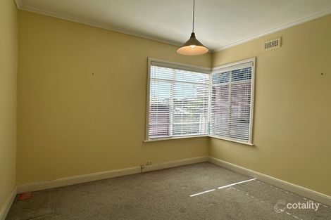Property photo of 37 Shawlands Avenue Blackburn South VIC 3130