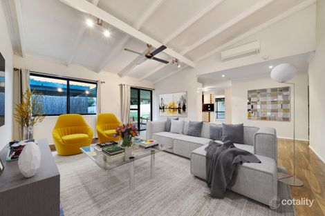 Property photo of 7 Twilight Court Regents Park QLD 4118