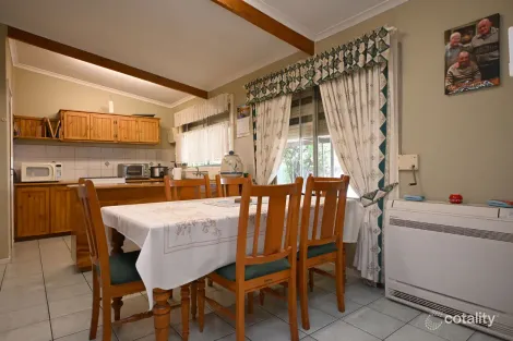 Property photo of 1 Fourth Street Quorn SA 5433