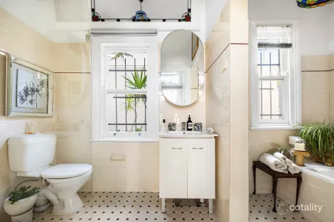 Property photo of 178 Birrell Street Bondi Junction NSW 2022