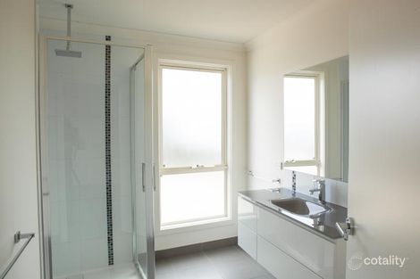 Property photo of 5 Burkella Close Mount Clear VIC 3350