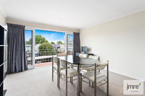 Property photo of 2/110 Railway Place West Melbourne VIC 3003