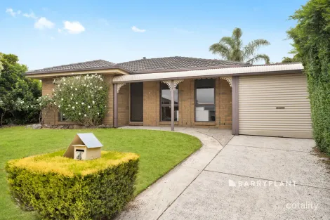 4 Glenleigh Ct, Cranbourne North, VIC 3977