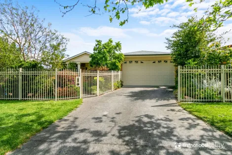 Property photo of 14 Ellavale Drive Traralgon East VIC 3844