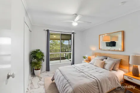 Property photo of 94-96 Francis Close Kooralbyn QLD 4285