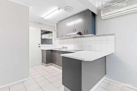 Property photo of 4/4 Vera Street Werribee VIC 3030