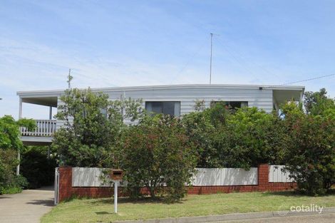 10 Skidale Cl, Lake Tyers Beach, VIC 3909