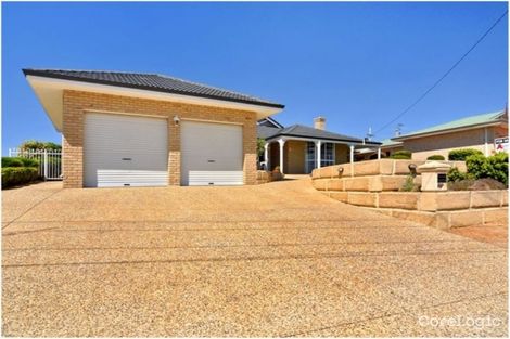 Property photo of 4 Wakefield Crescent Australind WA 6233