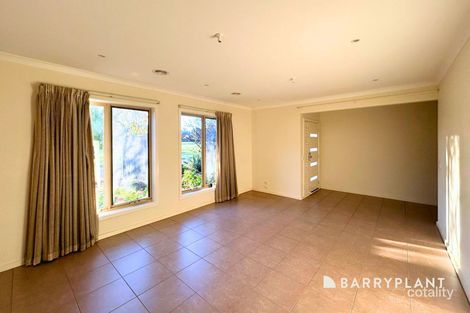 Property photo of 54 Mirrabucca Promenade South Morang VIC 3752