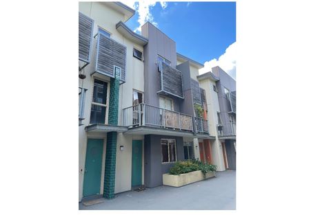 Property photo of 23/84 Trenerry Crescent Abbotsford VIC 3067