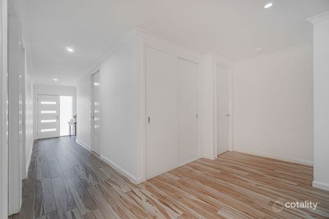 Property photo of 81 Kennedy Parade Roxburgh Park VIC 3064