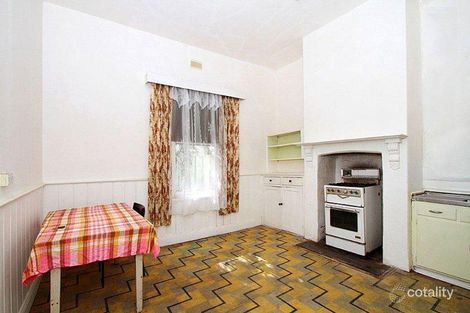 Property photo of 10 Roseberry Avenue Preston VIC 3072