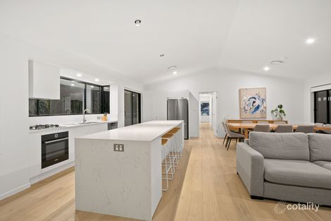 Property photo of 7 Blue Gum Place Barrack Heights NSW 2528