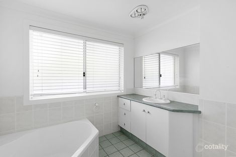 Property photo of 6 Colli Close Ocean Shores NSW 2483