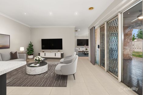 Property photo of 1 Duneira Grove Caroline Springs VIC 3023