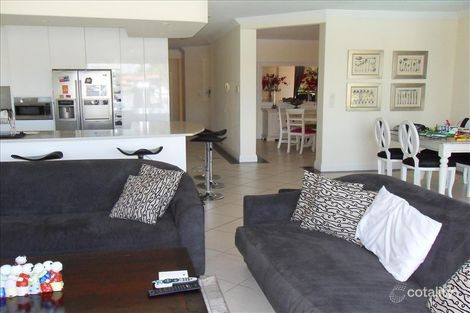 Property photo of 2133 Beaufort Way Hope Island QLD 4212