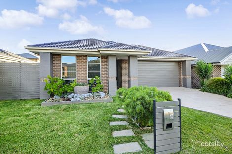 6 Stocks Dr, Cranbourne West, VIC 3977