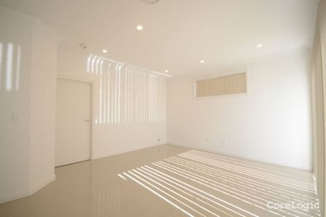 Property photo of 3/13-15 Fullagar Road Wentworthville NSW 2145