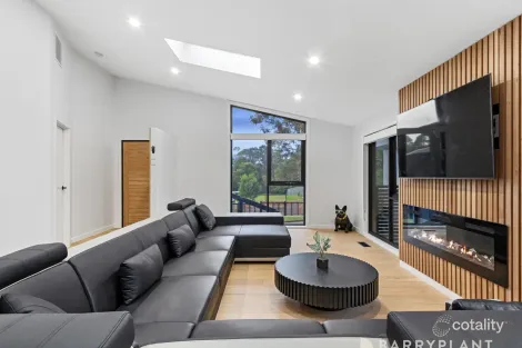 Property photo of 6 Copeland Drive Montrose VIC 3765