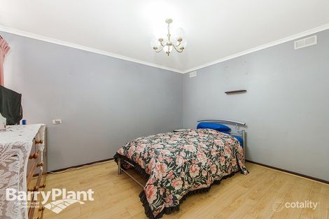 Property photo of 92 Tamar Drive Deer Park VIC 3023