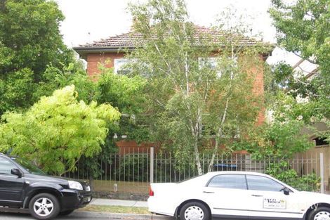 66 Mathoura Rd, Toorak, VIC 3142