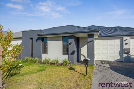 Property photo of 6 Wattleseed Loop Dayton WA 6055