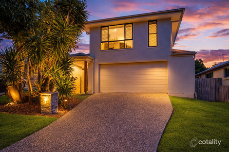 27 Troon St, North Lakes, QLD 4509