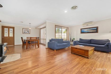 9 Streeton Ct, Skye, VIC 3977