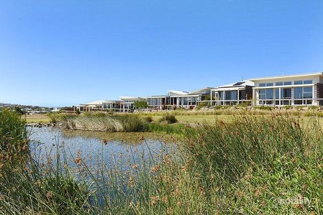 2 Ocean Rd, Hayborough, SA 5211