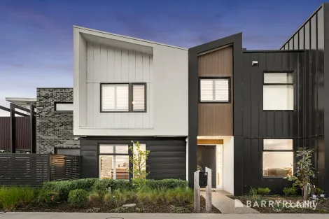 Property photo of 3 Bolger Walk Lilydale VIC 3140