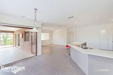 Property photo of 20 Keneally Drive Point Cook VIC 3030