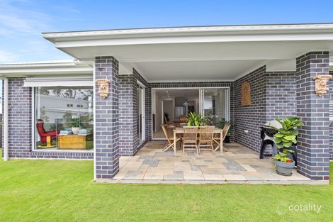 Property photo of 6 Bambi Street Dolphin Point NSW 2539
