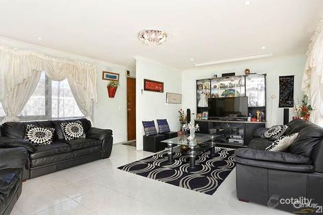 Property photo of 3 Fernhurst Close Keysborough VIC 3173