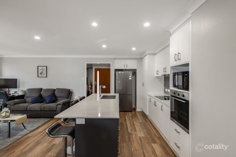 Property photo of 37 Ace Drive Glenvale QLD 4350