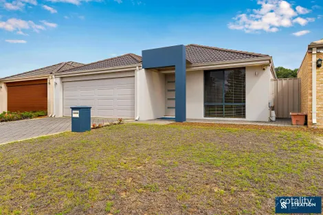 Property photo of 5 Panozza Circle Maddington WA 6109