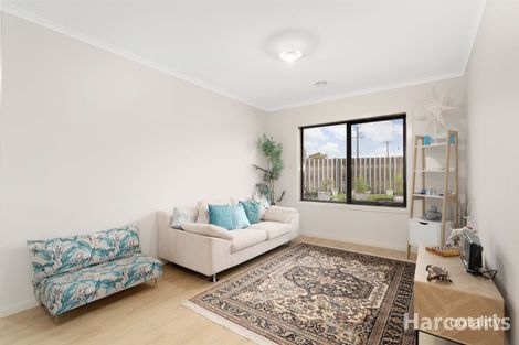Property photo of 1 Aurora Drive Moe VIC 3825