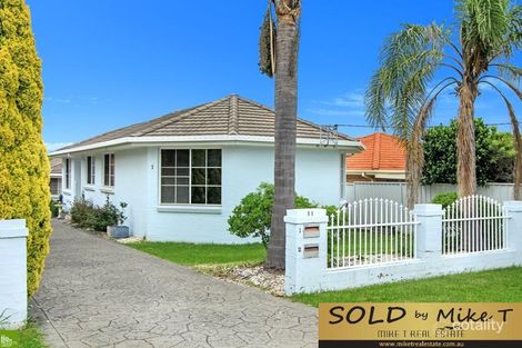 Property photo of 1/11 William Street Shellharbour NSW 2529