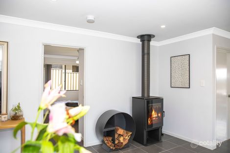 Property photo of 9 White Circuit Gloucester NSW 2422