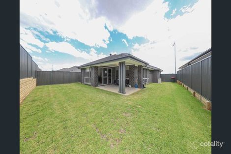 Property photo of 32 Emerald Hills Boulevard Leppington NSW 2179